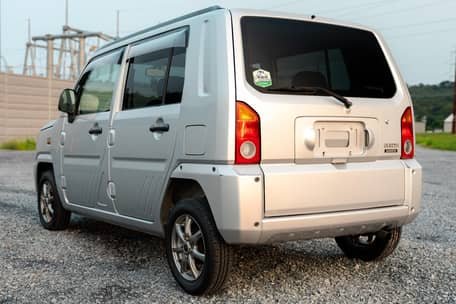 2000 Daihatsu nue